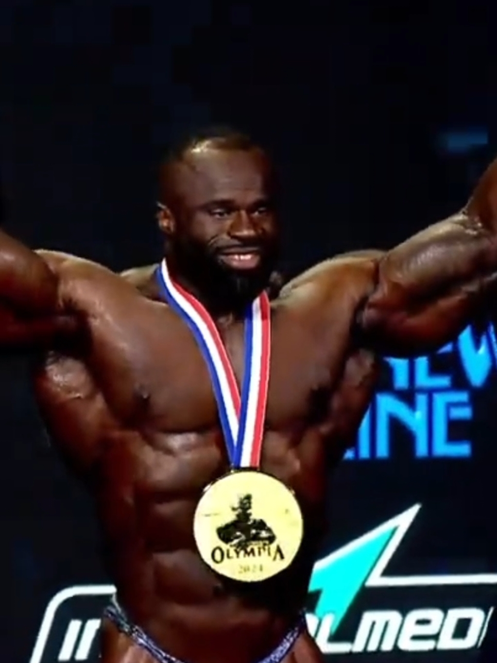 Samson Dauda Is the New Mr. Olympia Champion #olympia #mrolympia #bodybuilding #Fitness 