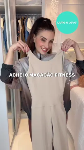 Aquele look que dá até vontade de correr pra academia 💪  O macacão e jaqueta degradê são da @Livre e Leve  e ainda podem aproveitar meu cupom “CARLAALE” para garantir 12% de desconto em todo o site.   Vem conferir: www.livreeleve.com.br    #look #lookfitness #Fitness #macacão #legging #leggingforrada #leggingzerotransparência #jaquetacortavento #academia #treino #cardio #musculação #livreeleve #ModaFitness #TreinoComEstilo #lookdetreino #elegante #fitnesselegante #fashion #fashionblogger