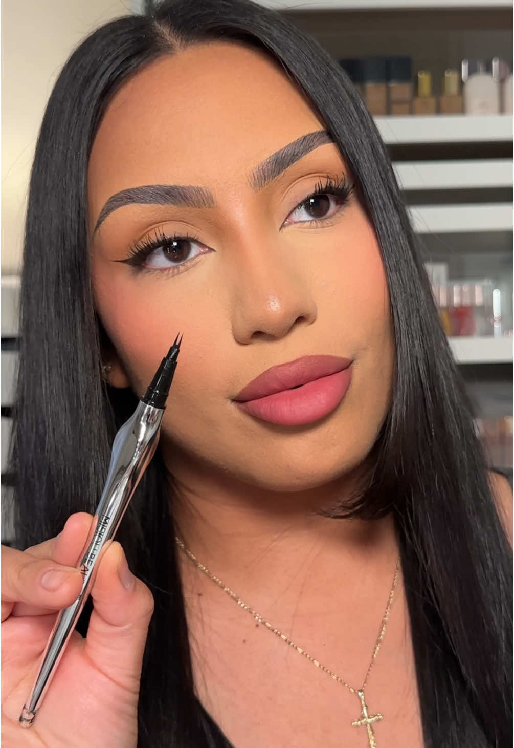 fill in brows with me🖤 #eyebrowtutorial #browtutorial #makeuptiktok #tiktokmakeup #got2beglued #got2be #browshaping #browpen #eyebrowpen #mattemakeup #besteyebrowpen #browtransformation #fypシ #foryou #makeuptrends #makeuptrend #easymakeup #affordablemakeup #makeupfavorites