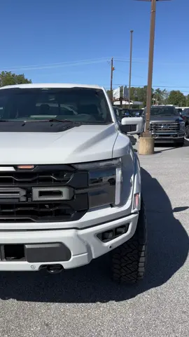 Congratulations to the BEST kicker in college football, Sophomore Dang good Dawg Peyton Woodring on your 2024 Avalanche Akins Ford Raptor INDO Edition Performance Truck @wildwillies_customaccessories  @_peytonwoodring @dawgsontop  @dawgnation @dawg.post @ugafootballnation  @rpgoffroad @fueloffroad @raptorsofinsta @raptor.world @raptor.gen3 @fordraptorgarage @ford_raptors_world
