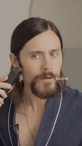 remember when jared shaves his beard and look 30 younger hehe 😂 #jaredleto #jaredletoedit #justkidding #youngjaredleto