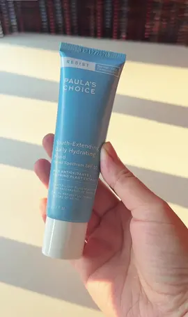 This is Paula’s Choice Youth-Extending Daily Hydrating Fluid. The packaging is super sleek, easy to squeeze, and great for travel. It feels light in your hand, so it’s not bulky at all. The scent is really subtle, almost like there’s none, which is perfect if you’re not into heavily fragranced products. The consistency is like a thin lotion—super lightweight but not watery. It feels smooth and non-greasy when you apply it. I use this every morning after my cleanser and serum. I just take a small amount, about a dime size, and gently rub it all over my face. It glides on easily and absorbs fast, leaving my skin feeling hydrated but not oily or sticky. After using it, my skin feels soft and refreshed. This fluid is meant to protect your skin from the sun while keeping it hydrated all day. It’s great for fighting signs of aging and keeps my skin looking smooth and healthy. #PaulasChoice #Gifted_by_PaulasChoice #YouthExtending #HydrationOnPoint #SPF50 #LightweightMoisturizer #SkincareRoutine #DailySPF #AntiAging@Paula’s Choice 