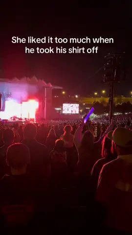 Shes cute #imaginedragons #concert #funny 