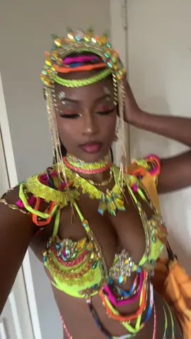 “Go tell di road I comin!!!”  Miami carnival 2024🇧🇸🇯🇲🇹🇹🇧🇧🇱🇨🇻🇮🇬🇾  #miamicarnival #miami #caribbean #miamicarnival2024 #fypシ #fypシ #viralsound 