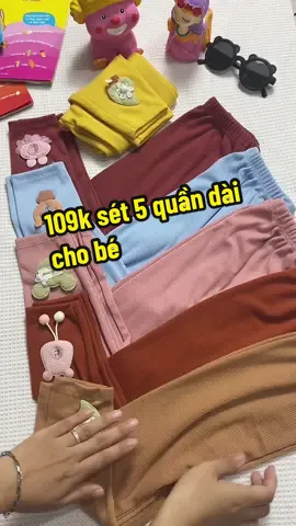 Combo 5 quần dài cho bé có 109k có size từ 8-28kg#quanlentambegai #quanlentam #quandaibegai #thoitrangtreem #mevabe #yeucon #xuhuong #viralvideo #hienbokisd 