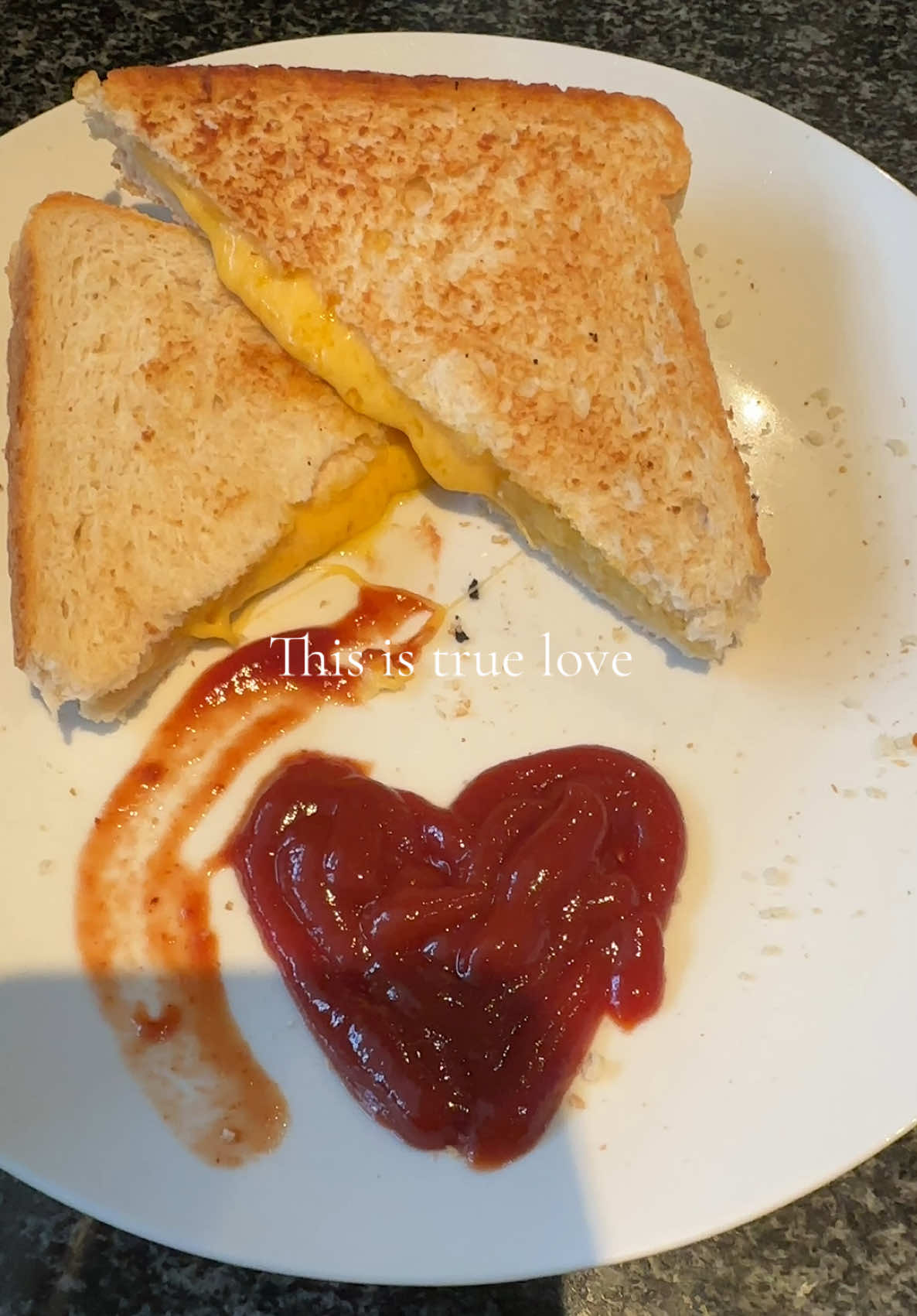 True love is when he puts your ketchup in a heart… ❣️ #couplegoals #fyp 