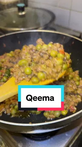 #Recipe #Foodie #foodvlog #FoodLover #foodvideos #onion #beef #beefmince #spicy #spicyfood #FoodTok #foodreview #food #frypgシ #fortourpage #foryoupageofficiall #haseebee #roti #tomato #desifood #butter #recipesoftiktok #recipesforyou #voiceover 