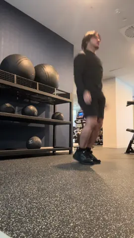 Jump around. 😃 #workout #jumpingjacks #crossjacks #gym