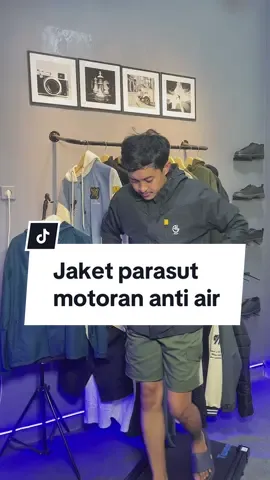 JAKET PARASUT MOTORAN ANTI AIR #jaketmotor #jaketparasut #jaketantiair #jaketwaterproof