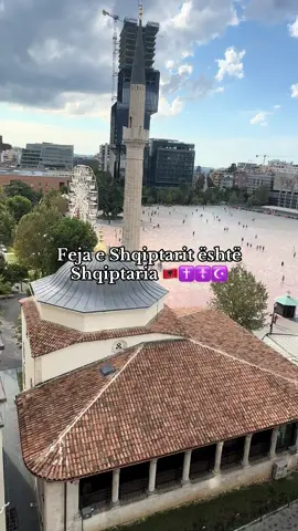 In Albania you can find every religion. We connect through language and being Albanian. Albania is known for their religious tolerance 🙏🏼🇦🇱 #albania #shqiperia #shqiptare #kosovo #religion #christianity #orthodox #muslim #jesus #religioustolerance #albaniareligion #tirana #berat #gjirokaster #kishaelaçit #kosovoisalbania #albaniatravel #albaniatourism #albaniantiktok #perty #pertyshqip #balkan #balkanalbania 