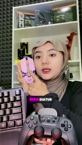Rasakan kontrol penuh dengan Wireless Gaming Mouse, siap menemani setiap pergerakanmu! 🎮🔥 #WailesGamingMouse #GamingTanpaBatas #LevelUpGaming 