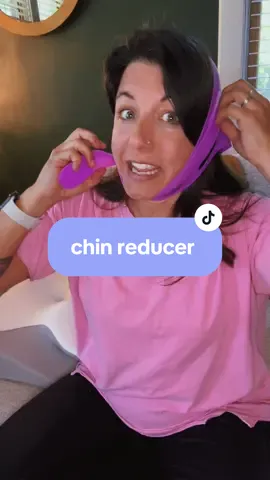 I would love that surgery but not without trying other stuff first #chinstrap #siliconechinstrap #chinreducer #doublechin #doublechinreduction #doublechincontour #chins 
