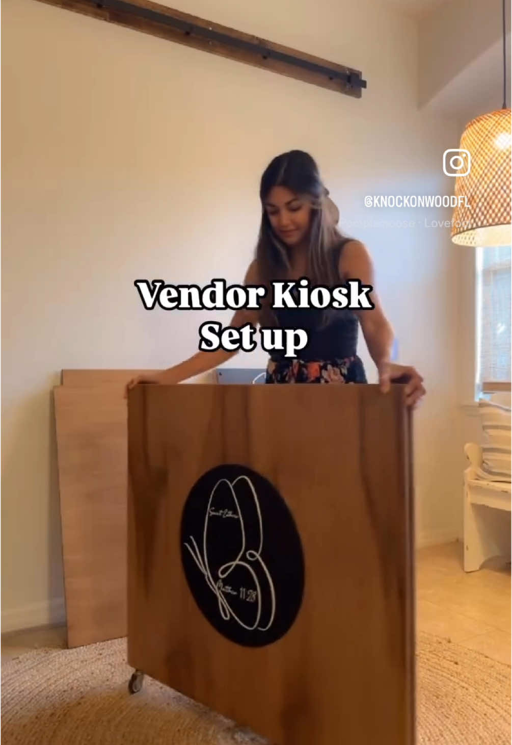 Market Vendor Kiosk…  Follow for more projects like this!! ⬇️⬇️ Instagram.com/knockonwoodfl ##Marketmobilecarts #vendordisplay #mobilekiosk #mobilebar #collapsiblecart #foldingcart #woodworking #DIY 