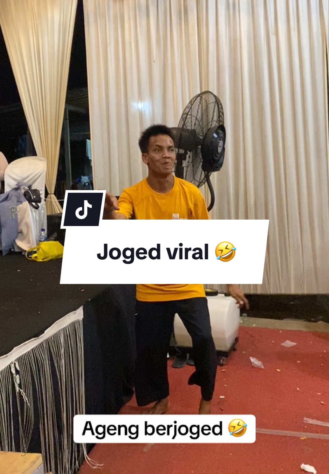 Si ageng yang tak pernah lelah berjoged 🤣 #jogedviral #ageng #fyp 