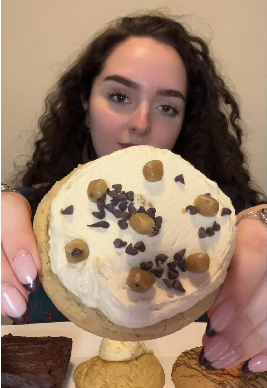 asmr crumbl cookies of the week! ranking them was so hard, it was such a good lineup! 🍪 @Crumbl Cookies  #crumbl #crumble #crumblecookie #crumblcookie #crumblecookies #crumblcookies #crumblreview #crumblecookiereview #crumblesasmr #eatwithme #mukbang #mukbangeatingshow #eatingasmr #foodasmr #mukbangasmr #asmreating #eatingshow #eatingshowasmr #eatingsounds #mukbangs #mukbangvideo #eatingsounds #crunch #crunchyasmr #crunchsounds #crunchysounds #crunchymukbang