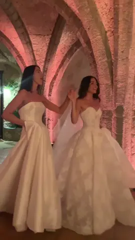 Our entrance song 🤌🏼🤌🏼 #wedding #weddingday #lbgtq #lesbiansoftiktok #couple #married #weddingdress #brides #weddingday #weddinginspo #reception #weddinghair #weddingmakeup #oneday #weddingvenue #ravello #italy #theparenttrap #crypt @Monique Lhuillier 