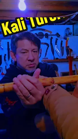 Kali Tutorial with some applications to help visualize while doing the warmups . #Kalitutorial #warmups #how to #educational #workout ##filipinomartialarts #marcaidakali #dougmarcaida #forgedinfire #kalistick 