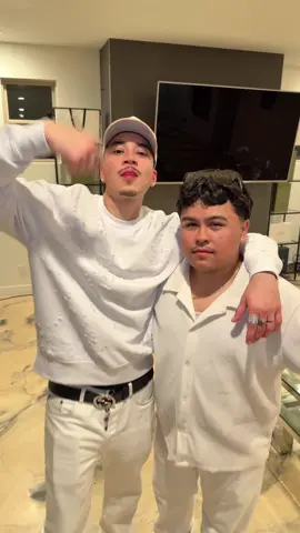 Aint no party like a santea party @Benjy Chavez 