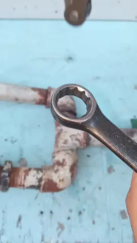 Amazing homemade Tools DIY ideas and projects. Life hack tools #DIY #howto #tips #hacks #tool #crafts #tools