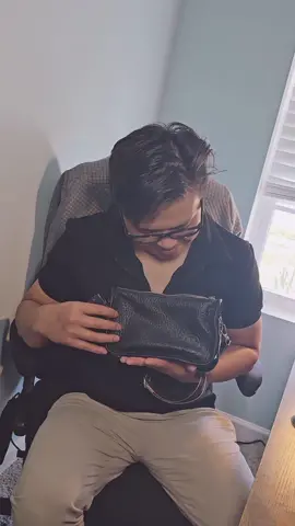 #westernboys #crossbodybag #ladies 