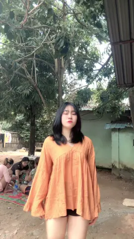 #ရှက်လိုက်တာကွာ🙈🙈🙈🙊🙊 #ဆေးထိုးကြမ်းနေတာ💉💉🤣 