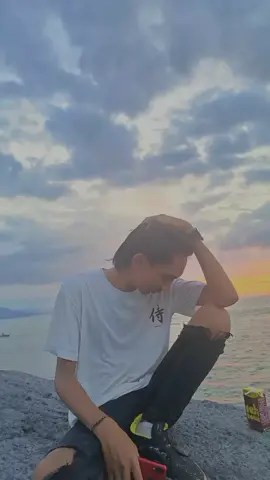 song? #onthisday #viral #fyp #manado #xyzbca #senja 