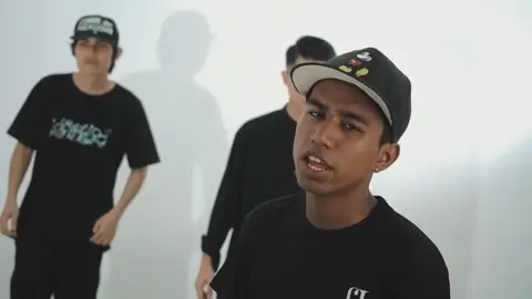 Back N Forth ( BLACK PEACE ) 🔥 #BlackPeace #mmhiphopvibes #fyppp #foryou #fyp #fypシ #myanmarhiphop #myanmarrapsong 