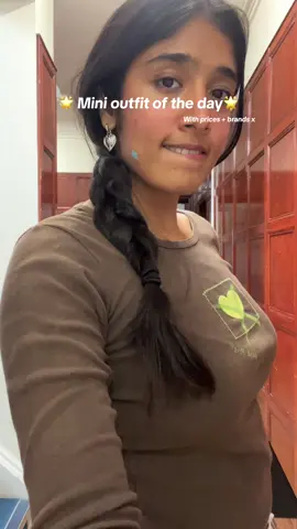 @Minka Dink London @Beyond Retro @havaianaseurope #outfit #OOTD 