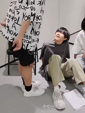 yiheng & yiran #zhangyiran #chenyiheng #zhangyiran_张怡然 #zhangyiran_张奕然 #chenyiheng_陈奕恒 #tf家族练习生🤴🌷 #tf家族练习生 #tffamily_4th_generation #tf家族四代 #tffamily #tf家族 #tfentertainment #tffamily🇨🇳💫 #moots? #xyzbca #fyp 