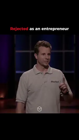 Definition of never give up. #entrepreneur #onlinebusiness #moneytok #dropshipping #ecommerce 