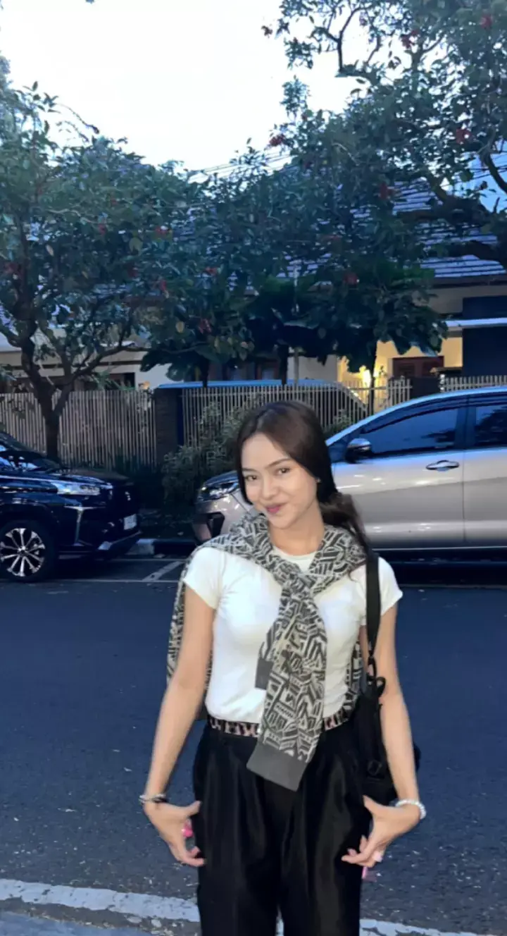 lg sukak poto slide xixi