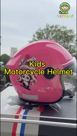 Banyak design kami ada! Special design tu dah selling fast! Grab di beg kuning! #kidshelmet #kidsmotorcyclehelmet #motorcyclehelmet #helmetforkids #kidsafety #helmetbudak 