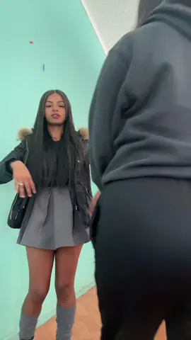 @alxxxvndraaa 