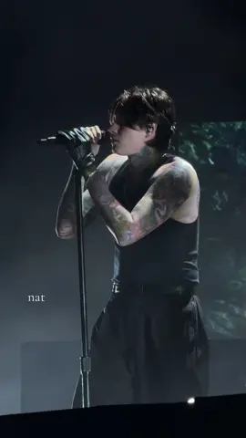 #BADOMENS; Just Pretend live at Mayhem Fest 10/12/24 || #badomensband #badomenscult #badomensofficial #badomensedit #badomenslive #noahsebastian #noahsebastianedit #badomensmusic #badomensconcert #badomensthedeathofpeaceofmind #badomenstour #concert #fyp @badomensofficial 