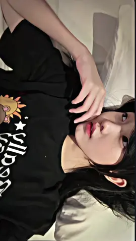 mama tolonglah 💃     #olinemanuel #olinejkt48 #jkt48newera #jkt48 #dyynuell #9hayashi #sirkel9h #xycba  preset by @𝙃𝙞𝙧𝙤𝙒𝙖𝙣𝙜𝙮𝙮`ft 𝙂𝙂 