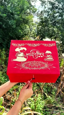 𝕮𝖔𝖒𝖇𝖔 #1 Wondering what to gift your brothers this Bhaitika? Presenting the perfect Bhaitika combo package for your brother! 🎁 #bhaitika #bhaitikagiftspecial #bhaitika2081 #tihargifts #giftforbrother #nepal #giftkartnepal #bhaitikaspecial #tihar2081 #bhaitika2024