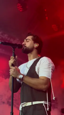 Камин @JONY @EMIN #jony #jonyme #emin #jonyemin #jonyeminкамин #kamin #камин #jonylive #konzert #jonykonzert #foryou #viral 
