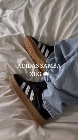 New faves ✨ #fyp #adidassamba #sneakers #foryoupage #viral #foodlocker #autumn #teamwork #sambaxlg #adidas #unboxingvideo #unboxing #shoecam 