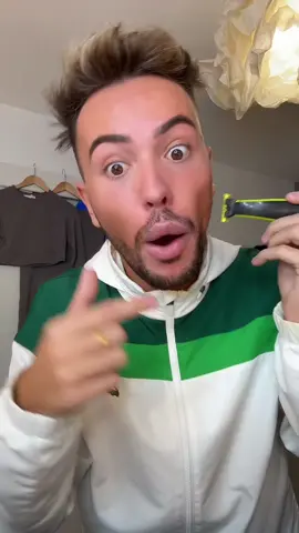 Je me rase la barbe 😂❤️