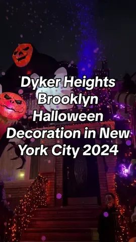 Dyker Heights Brooklyn Halloween Decoration in New York City 2024 🎃🍁 📍84th Street & 10th Avenue, Brooklyn, New York City #thenycwalkingshow #newyork #newyorkcity #fall #autumn #halloween #halloween2024 #nychalloween #dykerheights #dykerheightshalloween #halloweenhousedecor 