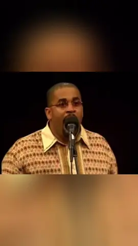 Dance ministries and praise and worship teams went crazy when this song dropped 💃🏾🎤 • Byron Cage - The Presence Of The Lord Is Here
