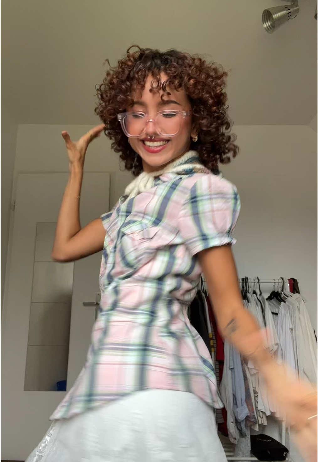 bop bop shoowop ootd 🎐🦕🩰🧁