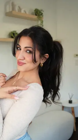 Volume Ponytail🔥🔥 #fallhairstyles #updo #easyhairstyles #cutehairstyles #hairstyleideas #ponytail #ponytailtutorial #weddinghair #hairhack #quickhairstyle #fypシ 