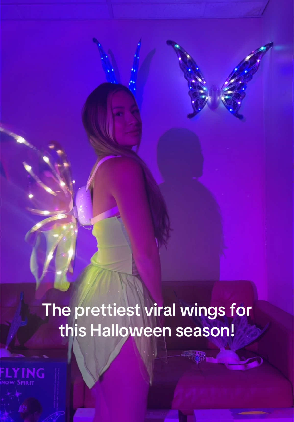 Complete your Halloween costume with these stunning wings 😍 match with your little ones as well! #fyp #halloween #costume #tinkerbell #wings #fairywings #ledwings #ledlights  