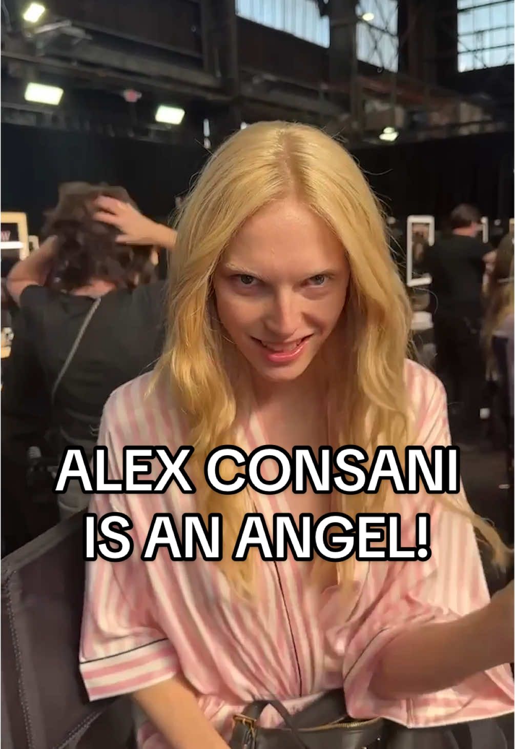 Fall issue cover star and VS ANGEL @Alex Consani joins @DARA backstage at the @Victoria’s Secret fashion show.  #alexconsani #victoriasecret 