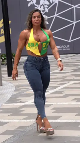 She hulk has entered the building ❤️❤️❤️❤️ @Fafa #viraltiktok #foryourpage #fitnessgirlsmotivation #fitnesstips #fitnessgirl #viral_video #fitnessgirls #onlinecoach #viraltik #onlinecoach #viral 