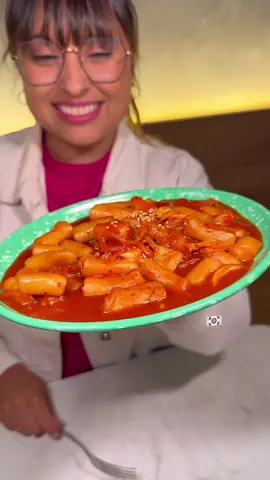 Comida coreana em Canoas feita por coreanos, só na Momo Frango. Esse lugar familiar que vai te trazer uma imersão na gastronomia coreana. Endereço: R. das Petúnias, 132 - Estância Velha, Canoas - RS. #dorama #comidacoreana #canoas #portoalegre #poa #reviewdecomida #dorameira #esteio #gravatai 