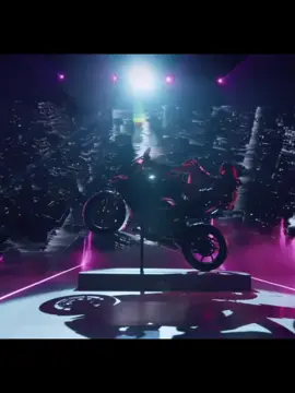 lisa on the motobike ???wtf |#lisa #lalisa #blink #victoriasecret #foryou #fyp #fypシ゚ #foryourpages #kpop #blackpink  