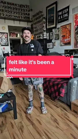 here we go again #fyp #catdad #emo #poppunk #hardcore #straightedge #xxx #sober #elderemo #vitiligo #cute #cutiepatootie #feelingmyself #dance #sneakers #knox #music #fun #liquiddeath #crocs #party 