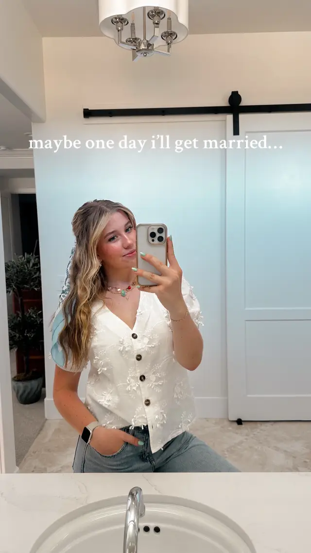 we decided she would be my maid of honor when i was 10 #maidofhonor #sister #oldersister #littlesister #trend 